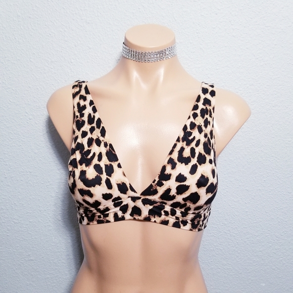 Victoria's Secret Other - NEW Victoria's Secret animal print glam soft bralette bra XS